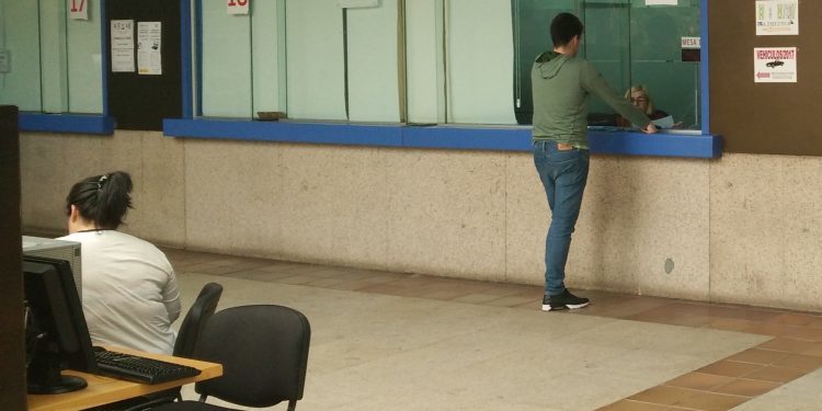 Marea de Vigo volve pedir que se cobre a auga por consumo real