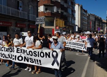 Los vecinos de Paramos vuelven a salir a la calle para exigir soluciones