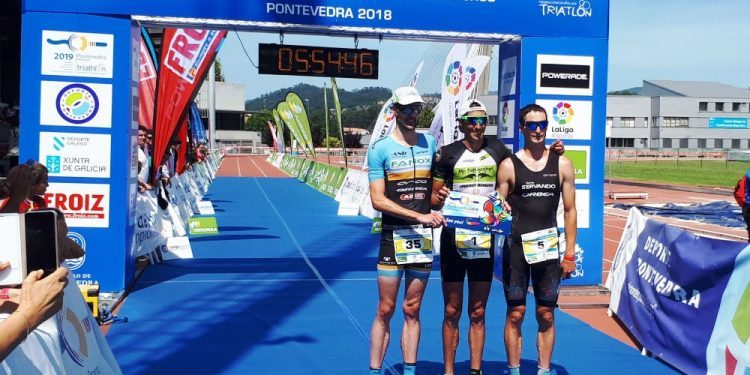 O tudense Gustavo Rodríguez, campión de España de longa distancia en Pontevedra