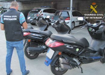 Detienen a los presuntos autores de una veintena de robos en Ponteareas