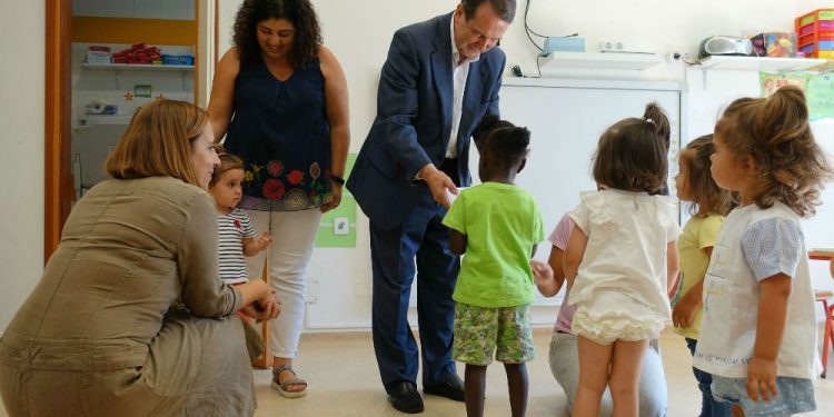 As oito escolas infantís municipais de Vigo ofertan máis de 600 prazas