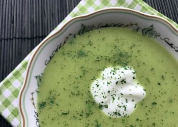 Crema fría de calabacín y manzana