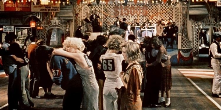 ¡Pagad, pagad malditos!