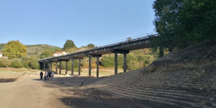 El Concello se decanta por construir un nuevo embalse junto a Eiras