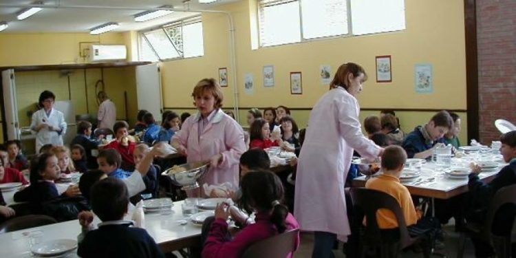 O Concello de Vigo concede 5.000 axudas de libros e comedor escolar