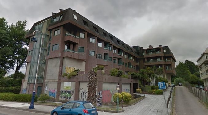 O Concello concede a licenza aos apartamentos turísticos de Samil 55