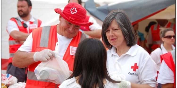 Cruz Roja repartirá más de 65 toneladas de alimentos entre personas vulnerables de Vigo