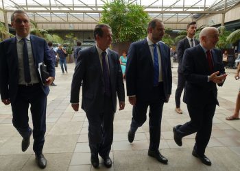 El Gobierno retomará el estudio informativo del AVE a Vigo por Cerdedo