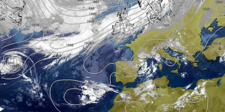 Vigo ya espera el primer temporal del otoño