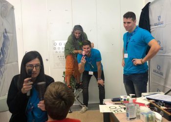 Abre Sus Ojos inicia las revisiones gratuitas de vista y oído en Vigo