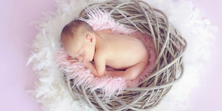 Ideas para hacer regalos a un bebé recién nacido