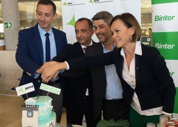 Binter duplica las conexiones con Canarias con el estreno de su ruta a Tenerife