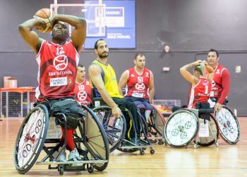 El Iberconsa Amfiv empieza la temporada con victoria