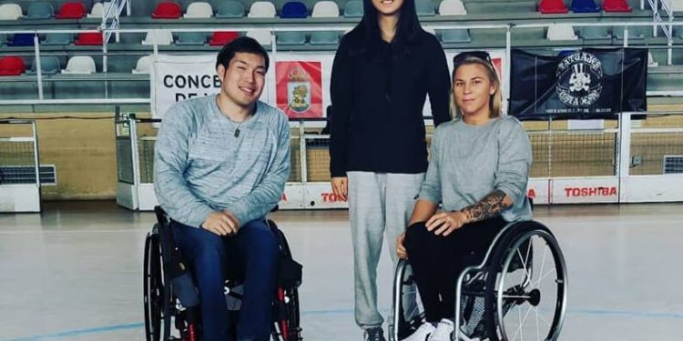 Los japoneses Naohiro Murakami y Mari Amimoto completan la plantilla del Iberconsa Amfiv