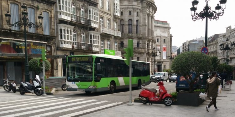 Vitrasa reforzará el jueves las líneas que dan servicio a los cementerios de Vigo