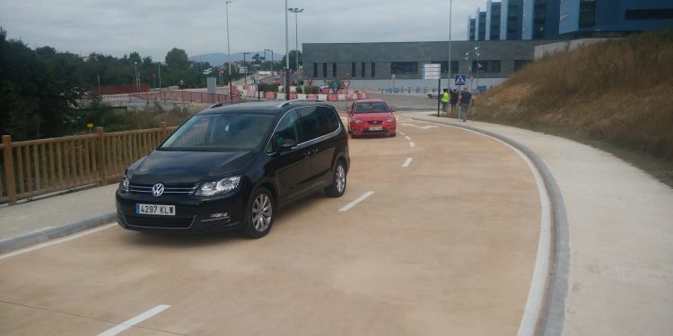 El Concello compra los lectores de la Pass Vigo para pabellones y el parking del Cunqueiro