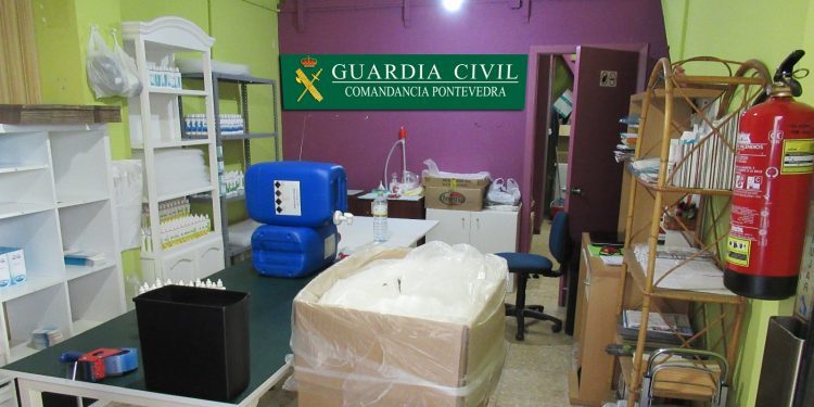 Cazan a un cangués que vendía productos tóxicos como medicamentos por internet