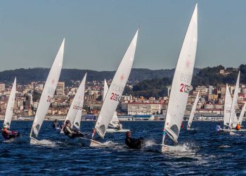 Gran Bretaña aguanta el tipo en la Ría de Vigo; Italia y España acechan