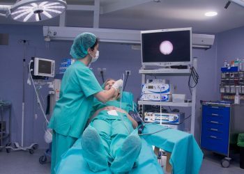 Sergas e Povisa mellorarán a eficiencia do gasto farmacéutico