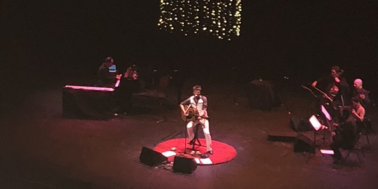 Coque Malla triunfa en Vigo con un concierto «irrepetible»