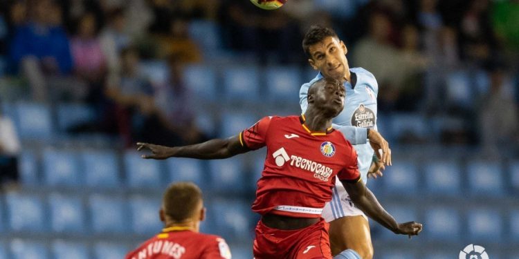 Un Celta anodino consigue más premio del merecido