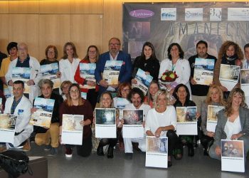 Os profesionais de Urxencias do Cunqueiro, protagonistas dun calendario solidario