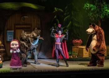 ‘Masha y el Oso’, la serie que arrasa entre los más pequeños, recala en Vigo por primera vez