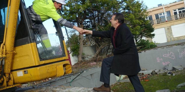 El principio del fin de un hotel “ilógico” en Vigo
