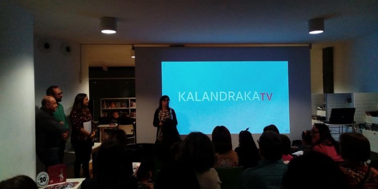 Lleno absoluto en Vigo para celebrar la presentación de Kalandraka TV