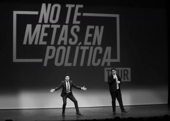 La gira del popular ‘late night’ de Youtube ‘No te metas en política’ arrasa en Vigo