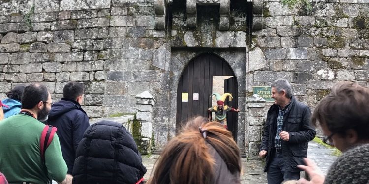 As visitas teatralizadas do Castelo de Soutomaior remataron con cheo total