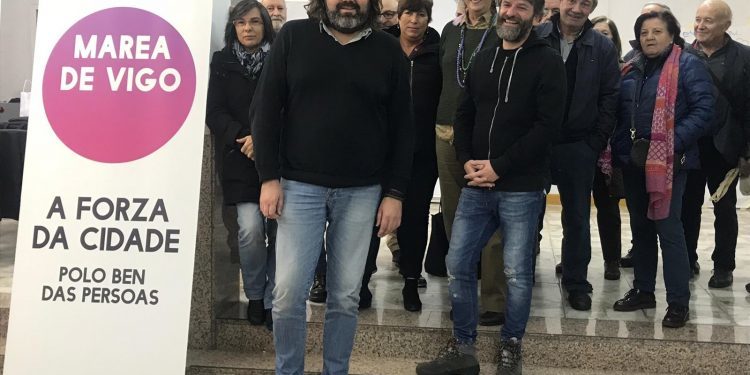 Marea de Vigo encarga a Rubén Pérez el reto de “democratizar” el Concello de Vigo