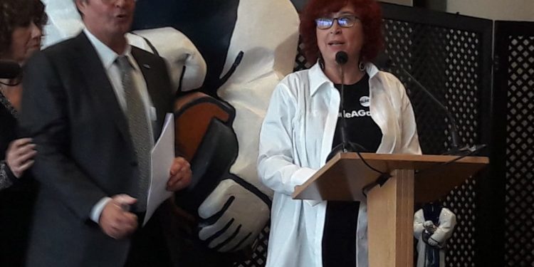 Premios da Crítica para Xabier P. Docampo, Ana Romaní e a Mostra de Teatro de Cangas