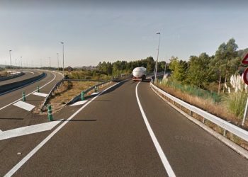 Seis heridos en la AP-9 tras precipitarse una furgoneta por un viaducto en Tui