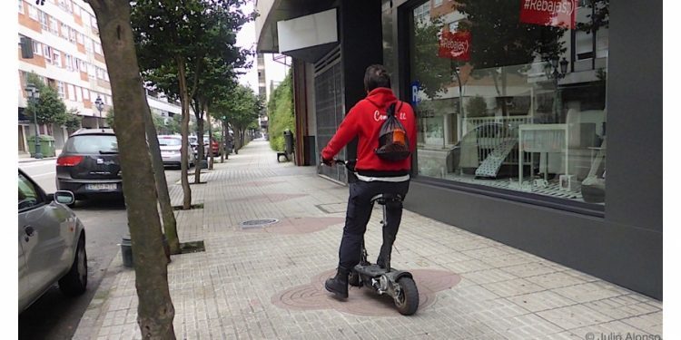 Ciudadanos Vigo pide la regulación de los patinetes eléctricos en la ciudad