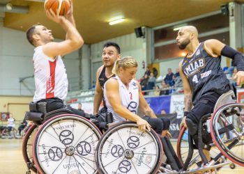 El Iberconsa Amfiv confirma su mejoría con una importante victoria