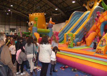 Vigolandia volve ao Ifevi cun inchable de 140 metros e moitas actividades infantís