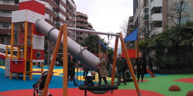 Las familias de Independencia ya disfrutan de su nuevo parque