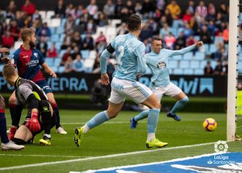 Un estelar Aspas le da la primera victoria al Celta de Cardoso