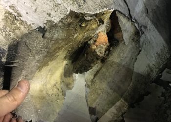 Mouriño manda un burofax a Caballero por Balaídos y el PP recuerda O Marisquiño