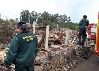 Comezan os traballos de demolición da pirotecnia de Baldráns