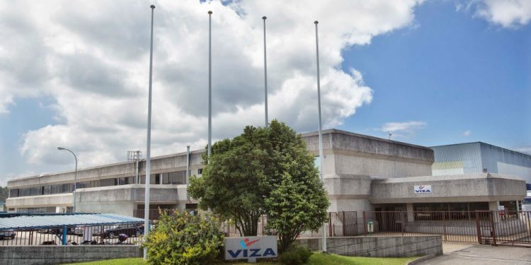 El gigante canadiense de la automoción Magna compra la viguesa Viza