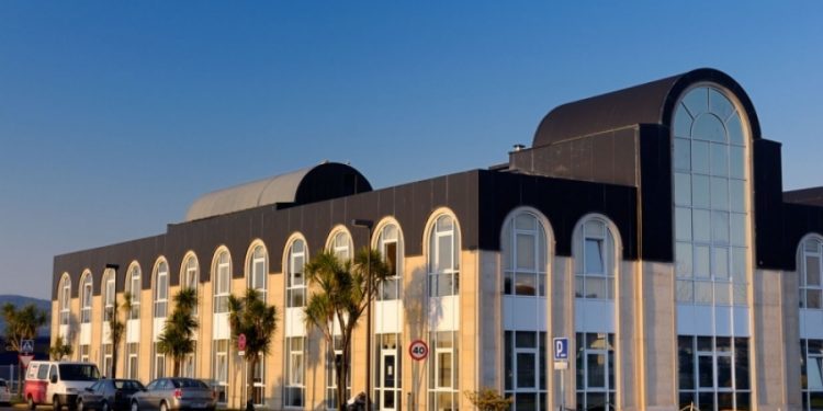 La Zona Franca incrementará su plantilla con 18 nuevos contratos