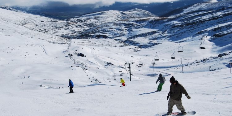 Nigrán organiza unha excursión á estación de esquí de Alto Campoo