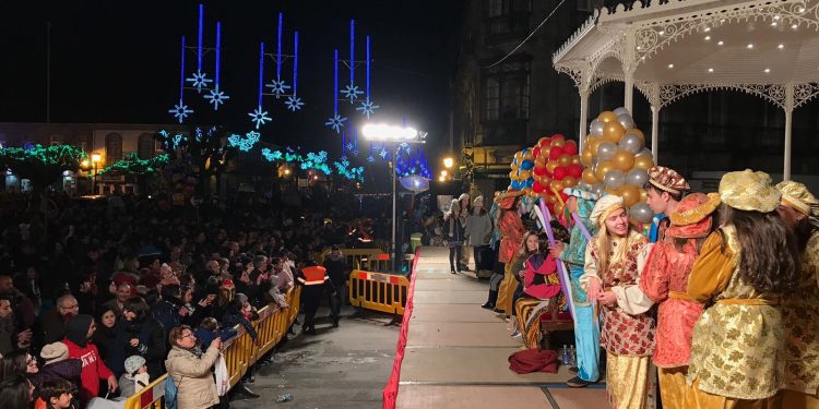 Tui sobe a aposta de Abel Caballero co alumeado de Nadal