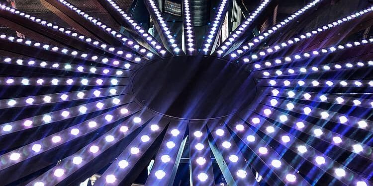 La firma de la iluminación navideña de Vigo presenta sus primeras propuestas para 2019