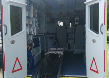 Trasladan a Vigo a dos personas intoxicadas tras una fuga de gas en Tui