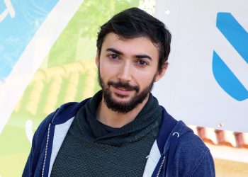 Ponteareas contrata a instalación de 31 puntos wifi e equipos informáticos nas parroquias