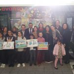 Foto entrega ganadores concurso postales Vitrasa