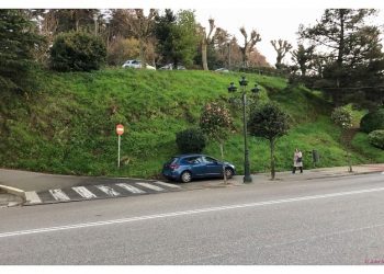 Cada uno aparca donde le viene en gana